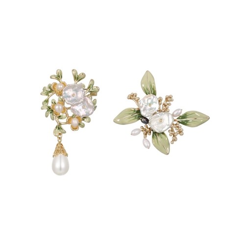 The Glamorous Era Earrings